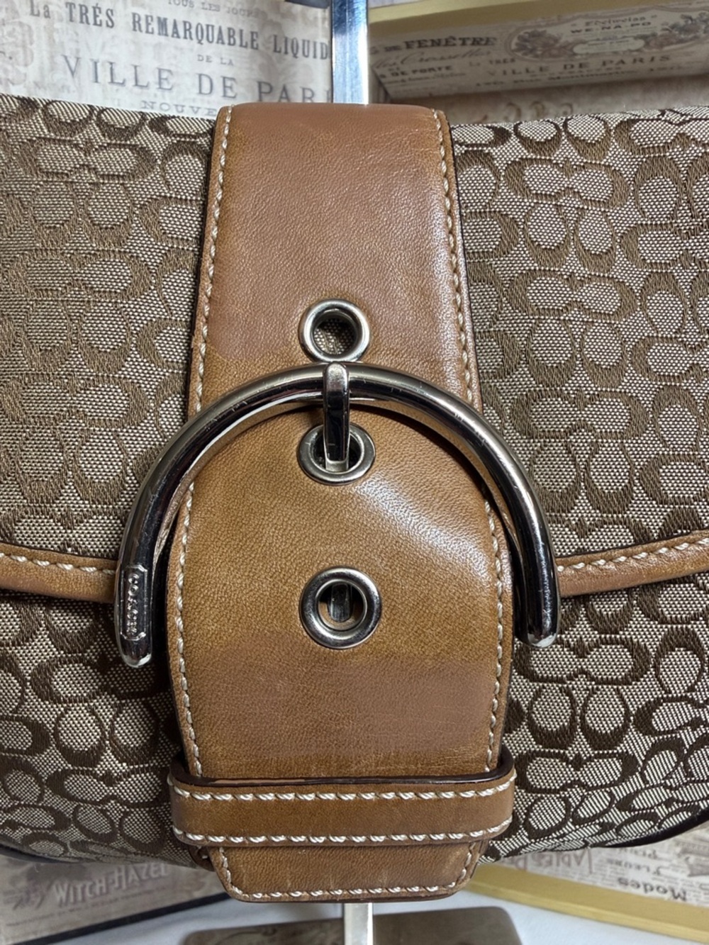 Coach Brown Leather Soho Buckle Flap Shoulder Bag Signature C’s Canvas - Picture 2 of 16